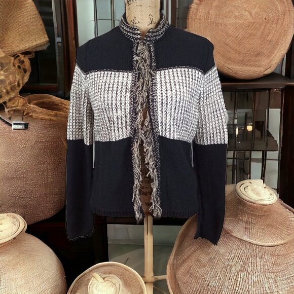 Chico's Parisian Chic Modern Boho Fringe Trim Colorblocked Cardigan Sweater M - Picture 9 of 9